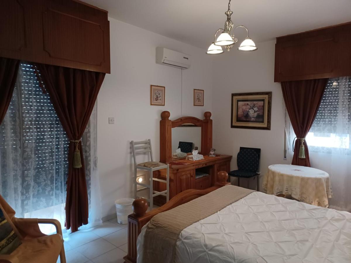 לימסול Shared Top 1St Floor Villa מראה חיצוני תמונה