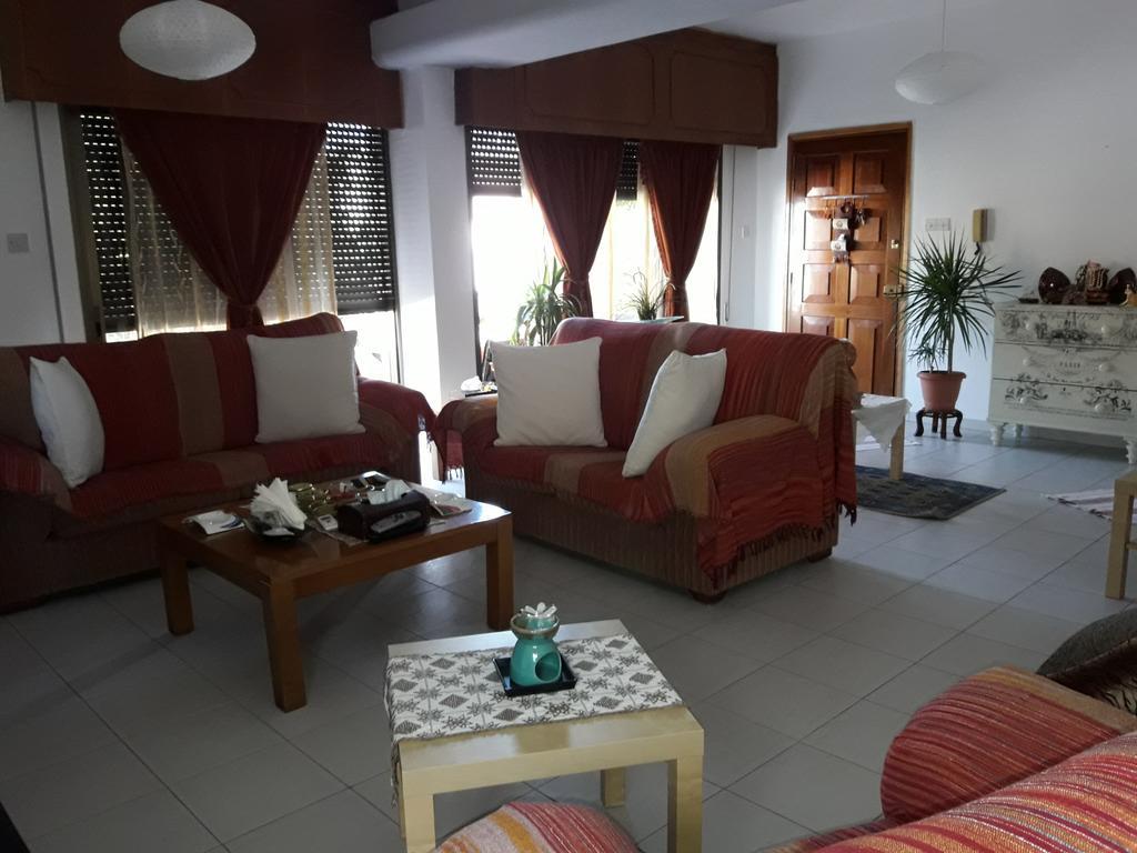 לימסול Shared Top 1St Floor Villa מראה חיצוני תמונה