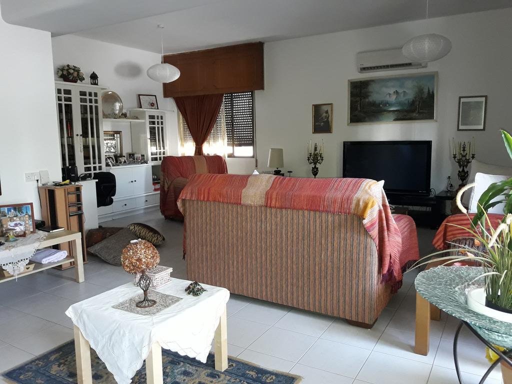 לימסול Shared Top 1St Floor Villa מראה חיצוני תמונה